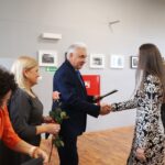 Wójt Gminy Cewice wręczył nagrody z okazji Dnia Edukacji Narodowej